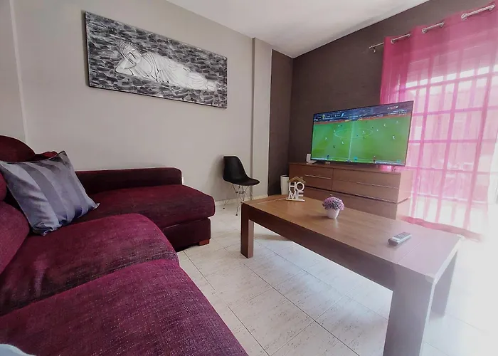 Vakantiehuis Ideal For Families-children's Play Area, Terrace, Bbq, Wifi