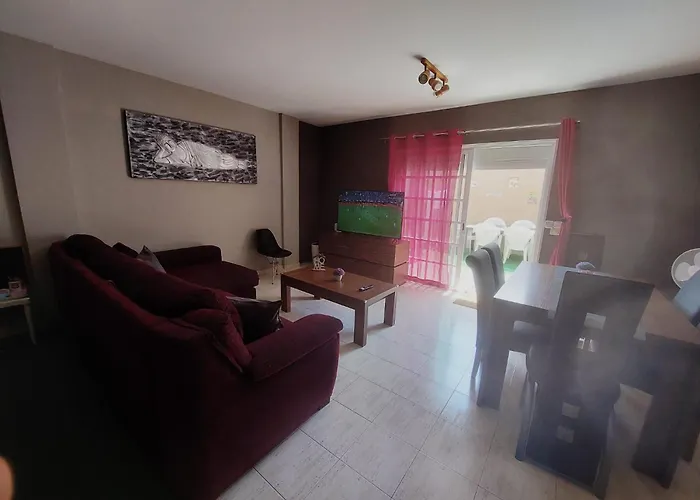 Ideal For Families-children's Play Area, Terrace, Bbq, Wifi Vakantiehuis *
