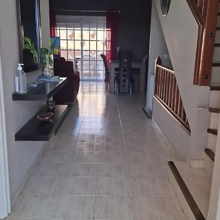 Ideal For Families-children's Play Area, Terrace, Bbq, Wifi Dom wakacyjny San Isidro (Tenerife)