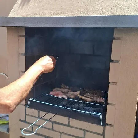 Dom wakacyjny Ideal For Families-children's Play Area, Terrace, Bbq, Wifi