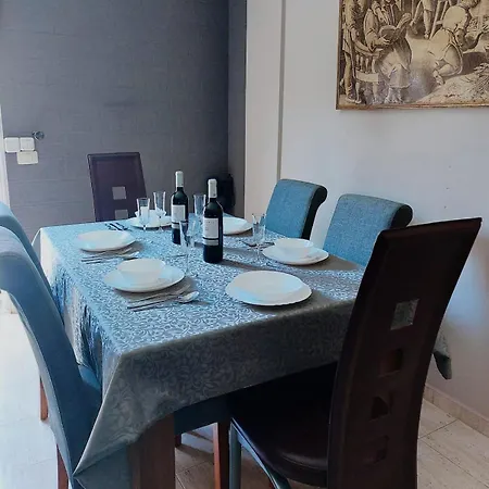 Ideal For Families-children's Play Area, Terrace, Bbq, Wifi Сasa de vacaciones