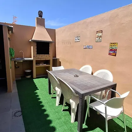 Ideal For Families-children's Play Area, Terrace, Bbq, Wifi Сasa de vacaciones San Isidro (Tenerife)
