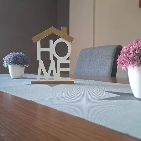 Dom wakacyjny Ideal For Families-children's Play Area, Terrace, Bbq, Wifi