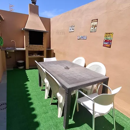 Ideal For Families-children's Play Area, Terrace, Bbq, Wifi Сasa de vacaciones *