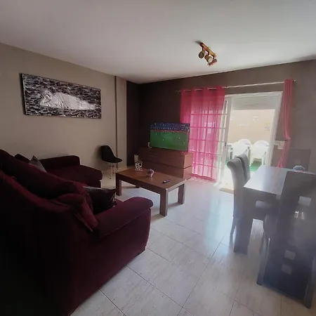 Ideal For Families-children's Play Area, Terrace, Bbq, Wifi Сasa de vacaciones *