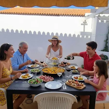 Ideal For Families-children's Play Area, Terrace, Bbq, Wifi San Isidro (Tenerife)