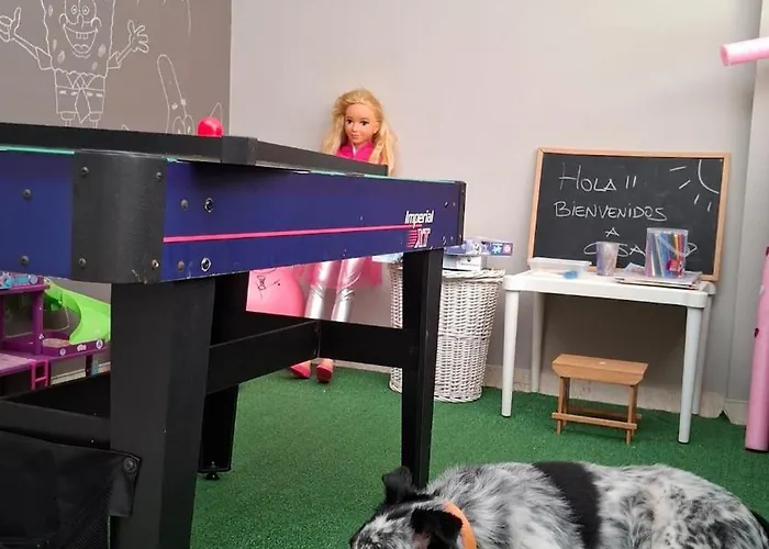 Ideal For Families-children's Play Area, Terrace, Bbq, Wifi *