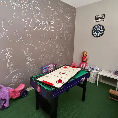 Ideal For Families-children's Play Area, Terrace, Bbq, Wifi بيت للعطل *